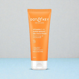 Dot & Key Vitamin C+E Super Bright Gel Face Wash 100ml (India)