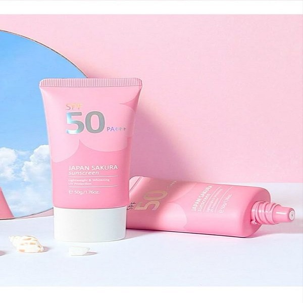 Japan Sakura Sunscreen SPF 50+ PA+++