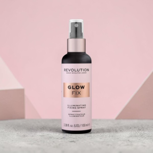 Makeup Revolution Glow Fix Illuminating Fixing Spray 100ml (China)