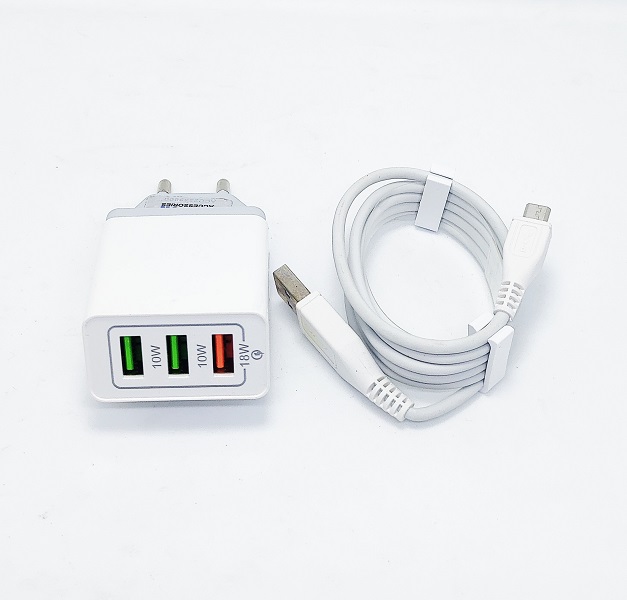 Xtreme 28W 3 USB Charger