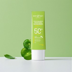 Dot & Key Cica Calming Mattifying Sunscreen SPF50+ PA+++ 50g (India)