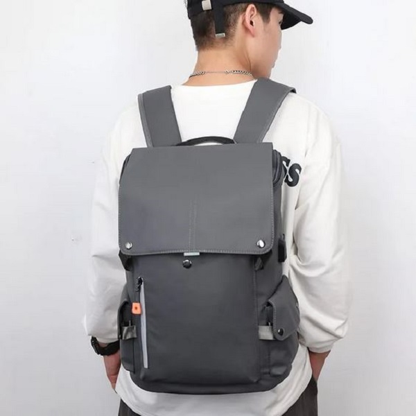 PU Leather Waterproof Men’s Laptop Business Urban Backpack USB Charging