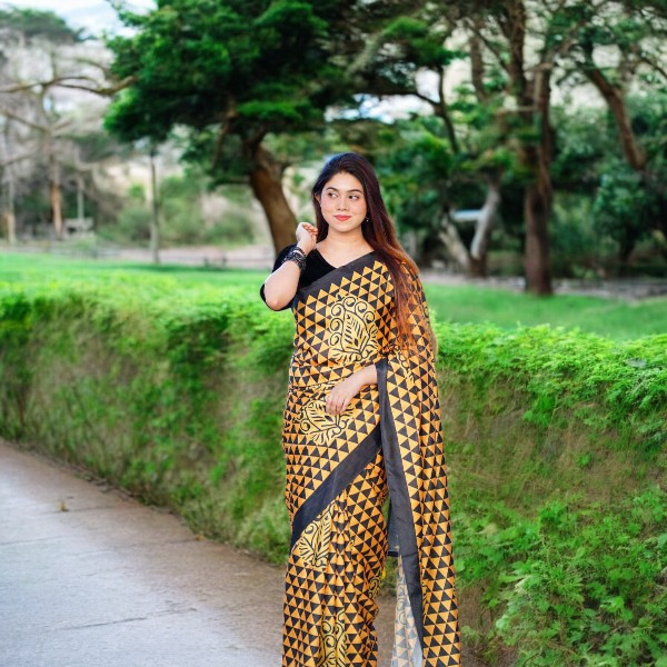 Madhuri Mala Saree