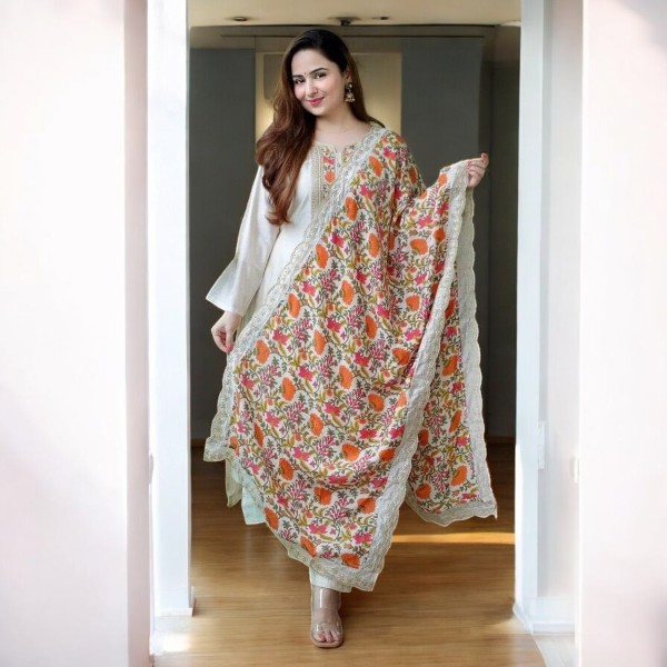 Ready Made Nayra Three Piece Set