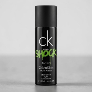 Calvin Klein CK One Shock Eau De Parfum Deodorant Doux Vaporisateur Body Spray 150ml (France)