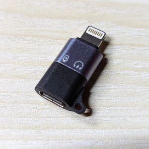 Type-C to Lightning Converter